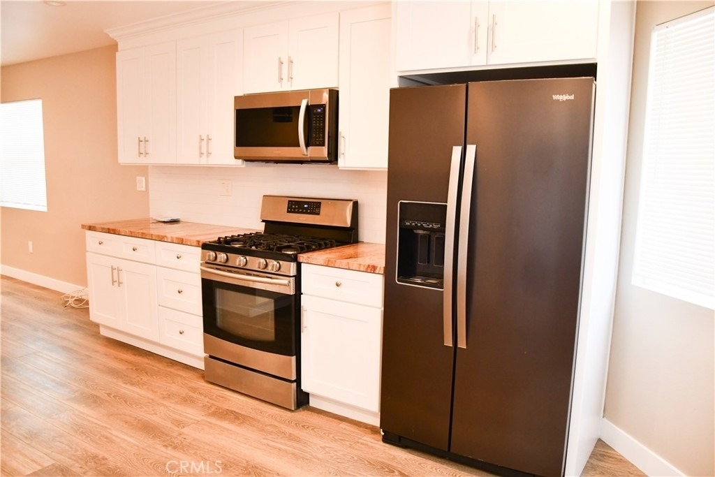 874 N Orange - Photo 7