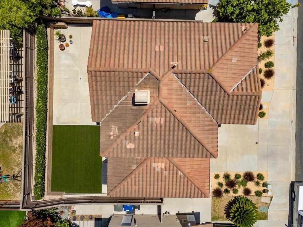 2175 Honeybee Street - Photo 29