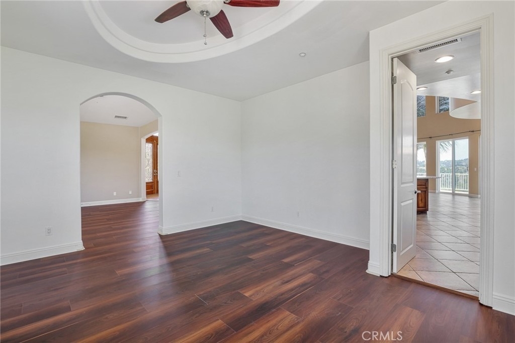 1303 Sycamore Heights - Photo 7