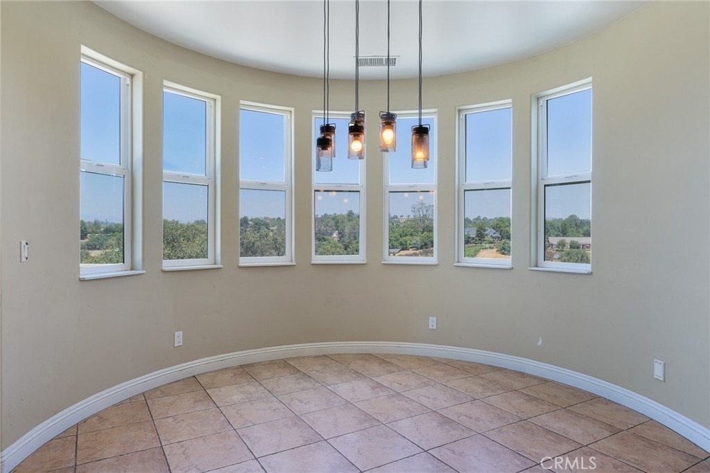 1303 Sycamore Heights - Photo 13