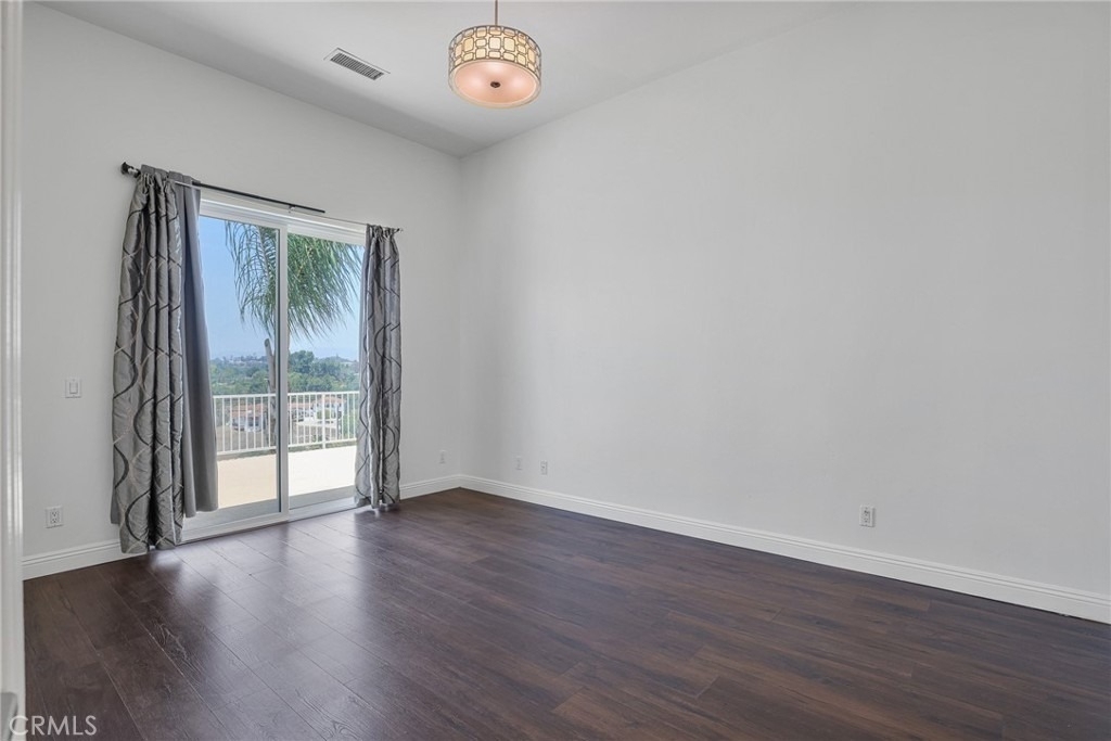 1303 Sycamore Heights - Photo 22