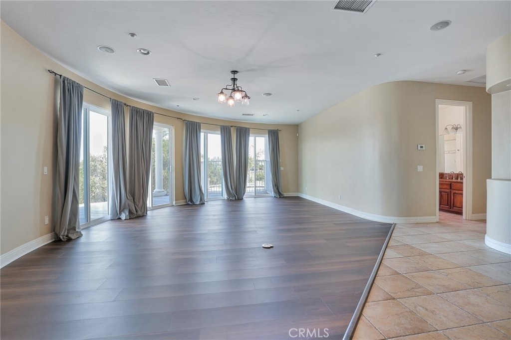 1303 Sycamore Heights - Photo 41