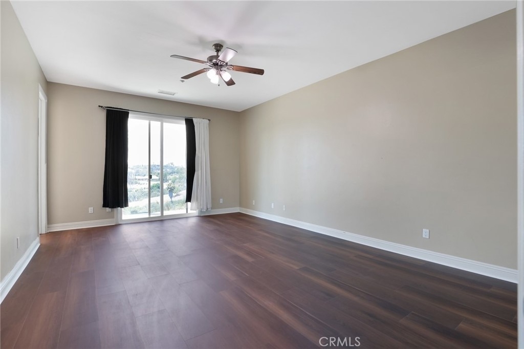 1303 Sycamore Heights - Photo 37