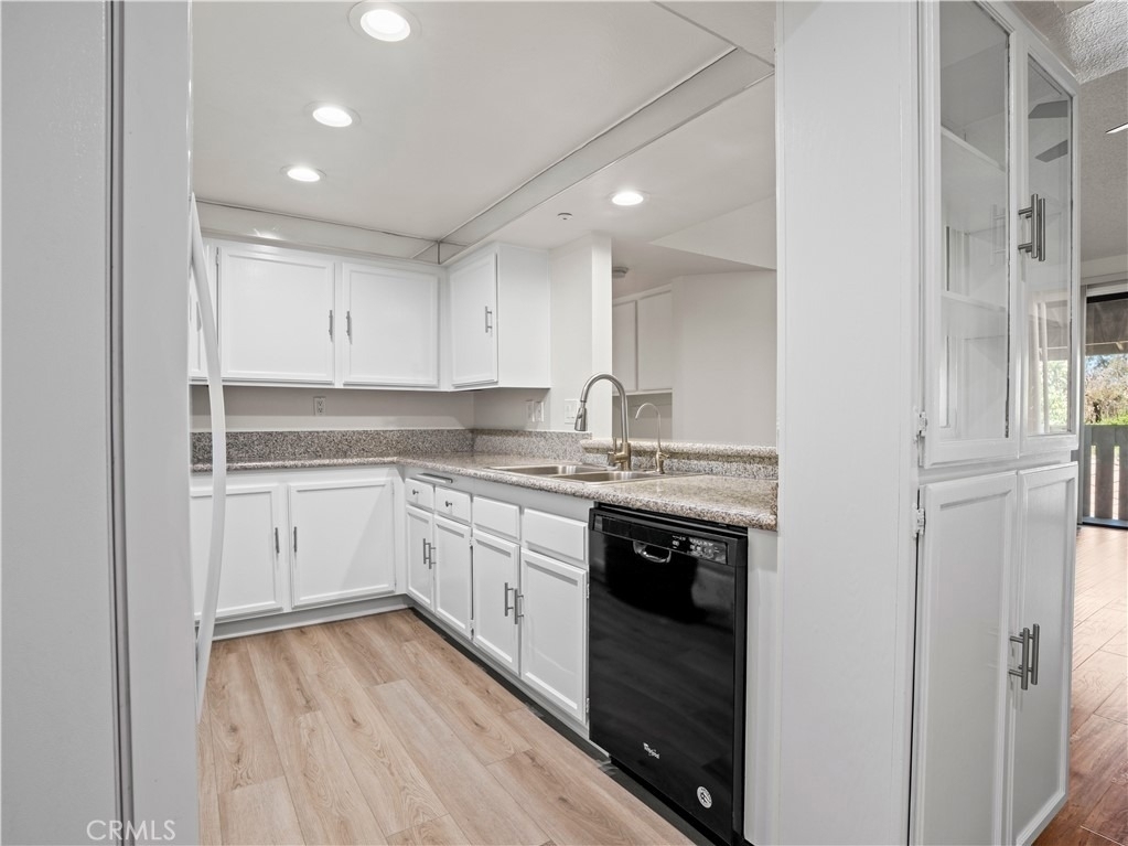 76 Country Mile Road - Photo 2