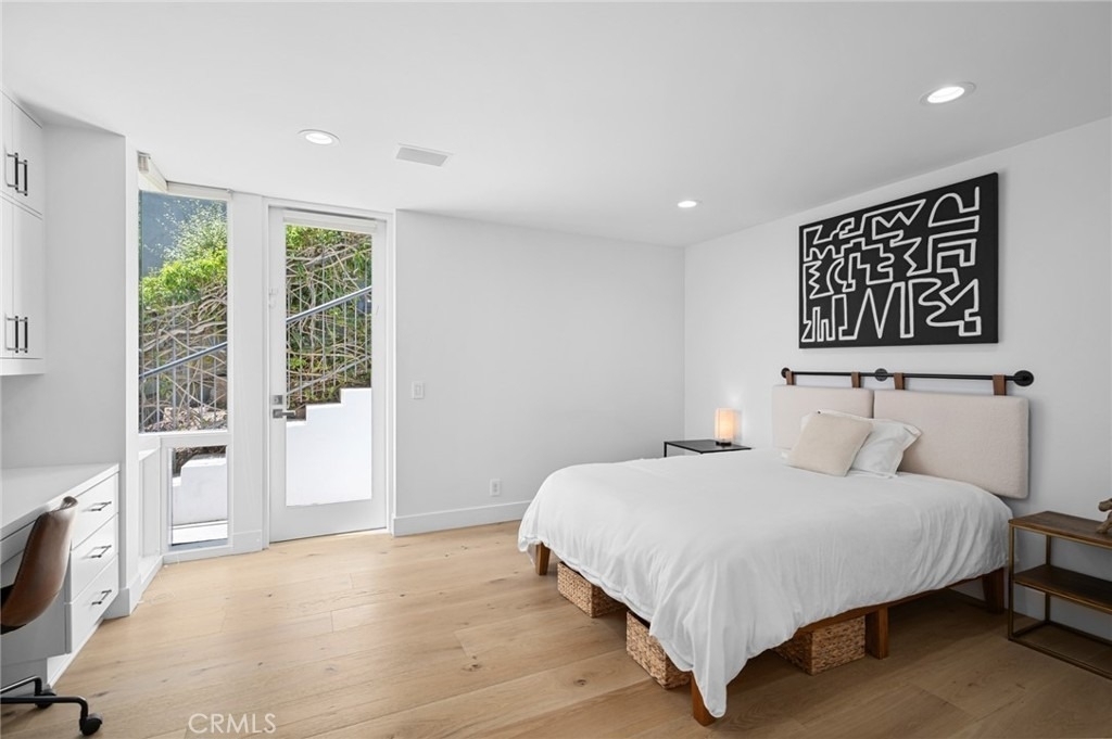 1061 Skyline Drive - Photo 19