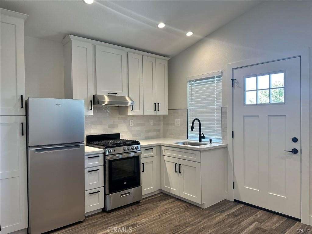 728 Park Ln. #2 Adu - Photo 2