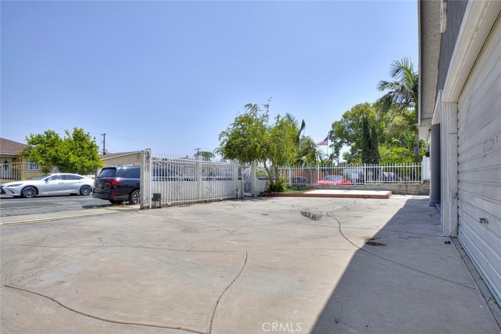 6149 Case Ave - Photo 31