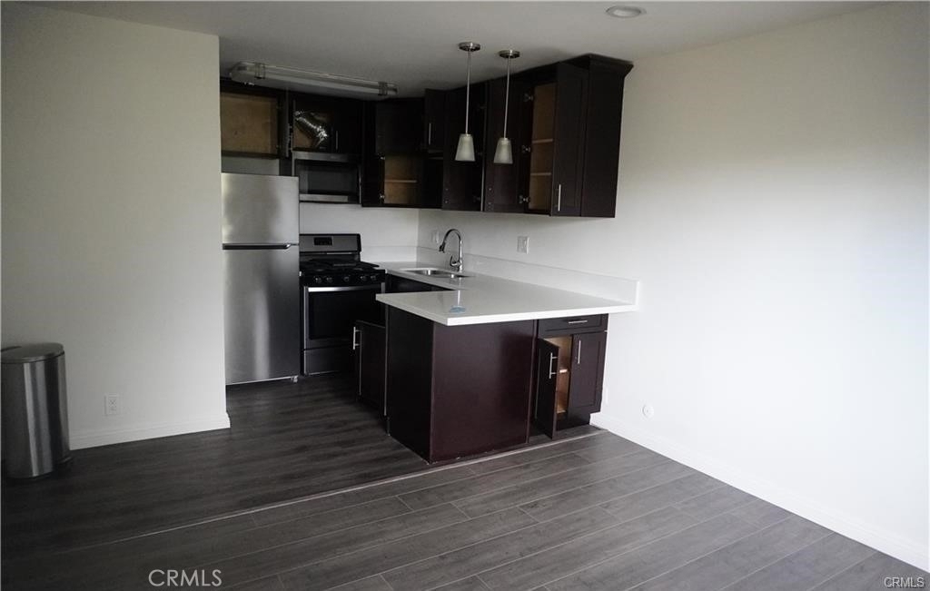 642 N Orange Grove - Photo 2