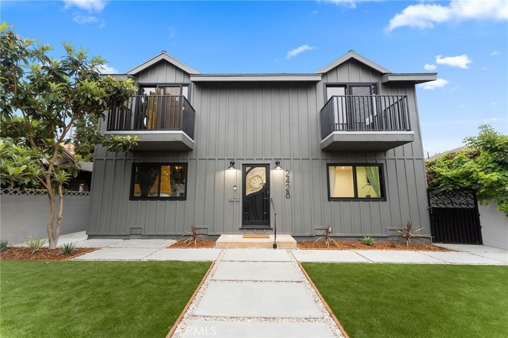 2428 Glyndon Avenue - Photo 1