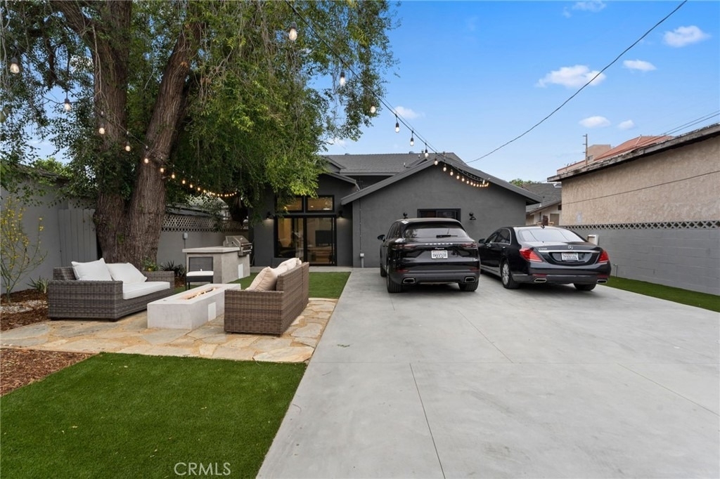 2428 Glyndon Avenue - Photo 28