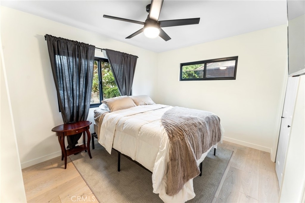 2428 Glyndon Avenue - Photo 35