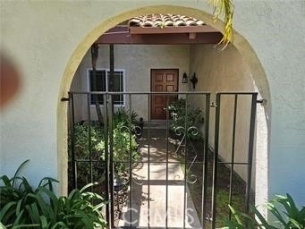 1194 W 14th Street - Photo 3