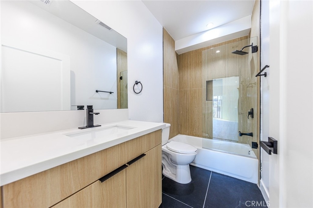 2426 S West View Street - Photo 23