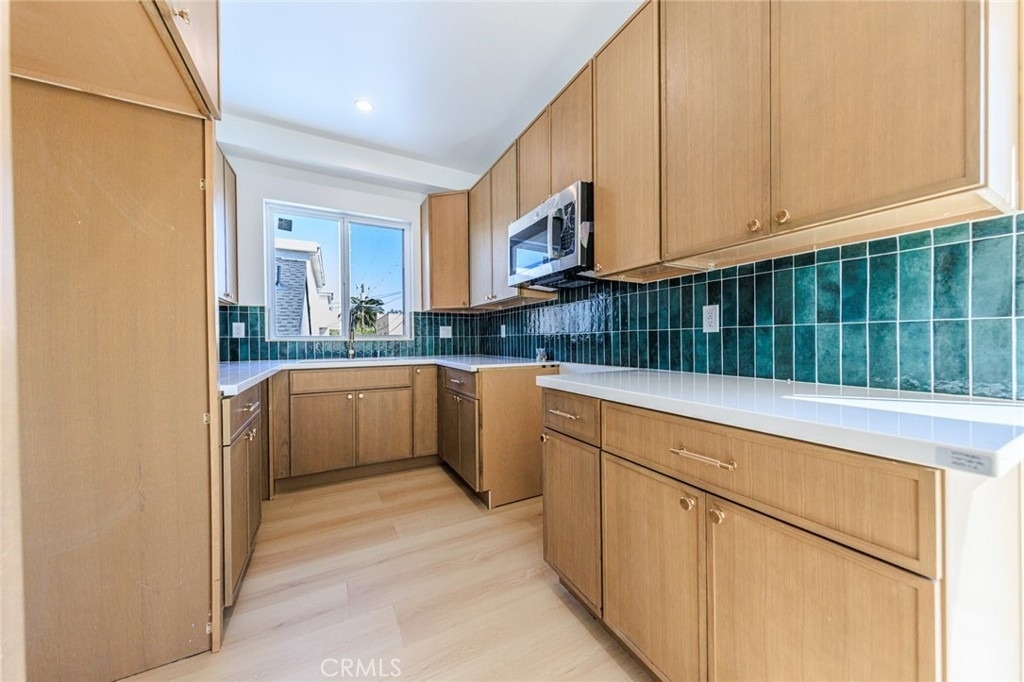 2426 S West View Street - Photo 18