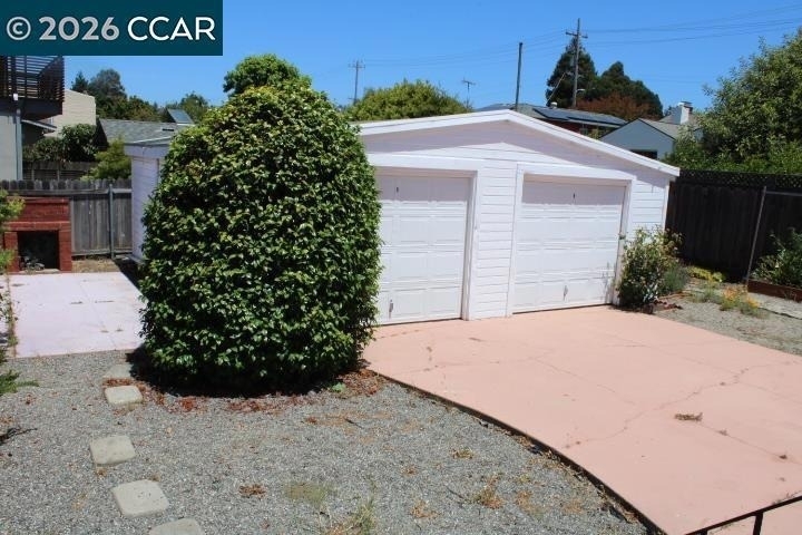 1209 Marin Ave. - Photo 18