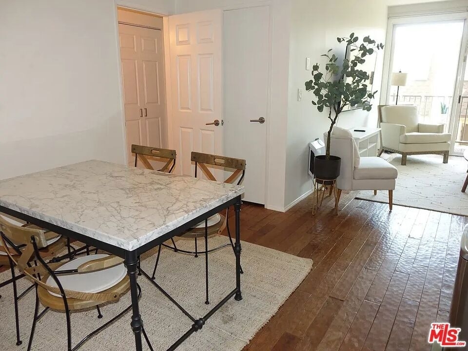 23901 Civic Center Way - Photo 6