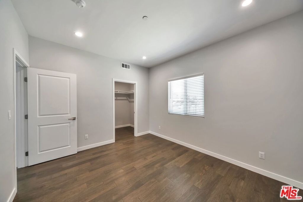4239 Halldale Avenue - Photo 9