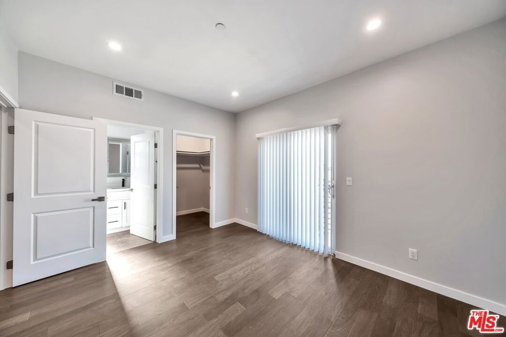 4239 Halldale Avenue - Photo 15