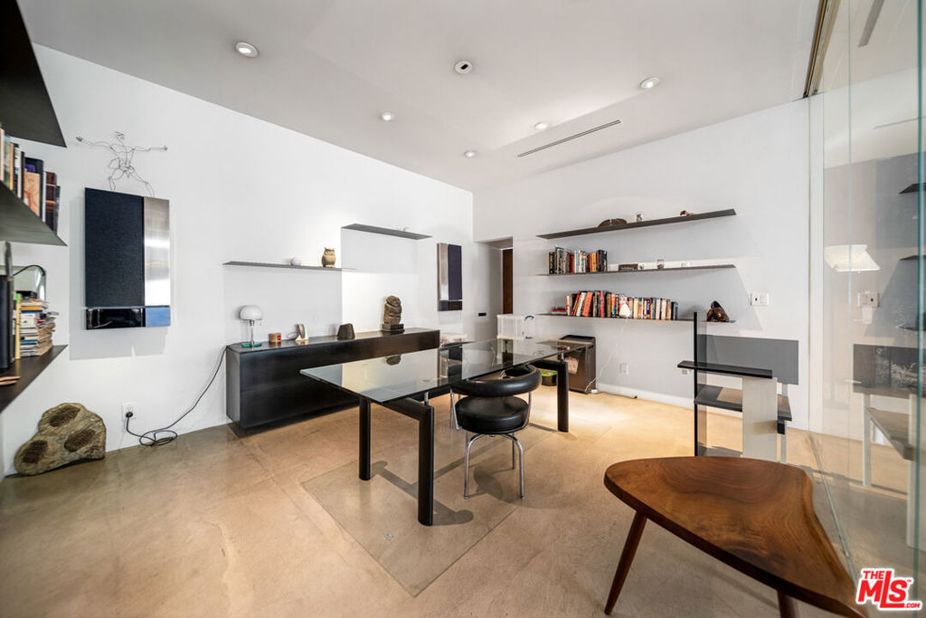 816 Seward Street - Photo 15