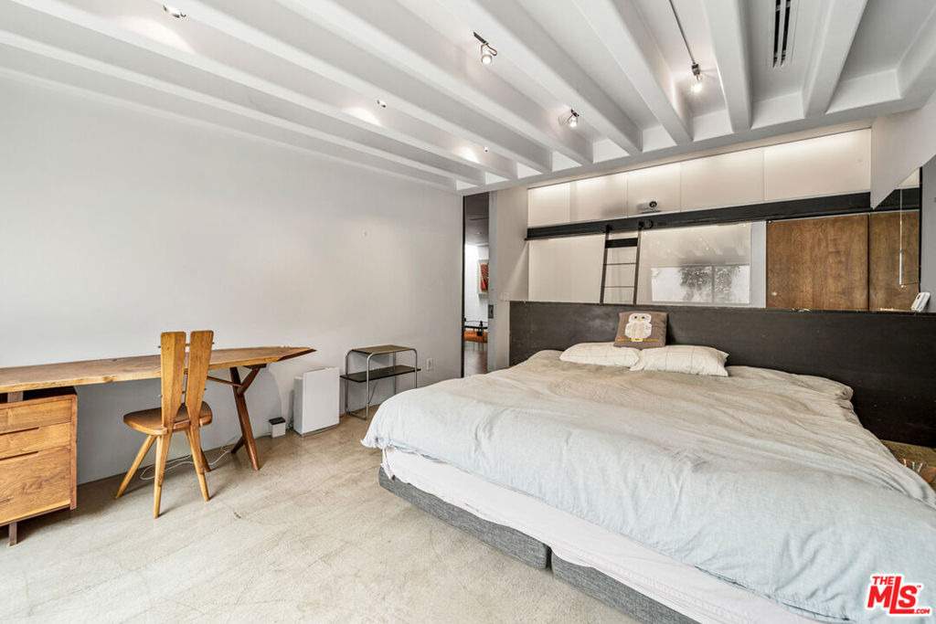 816 Seward Street - Photo 21