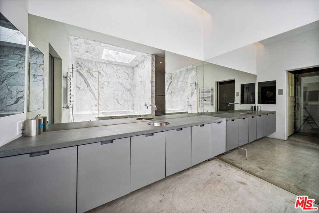 816 Seward Street - Photo 25