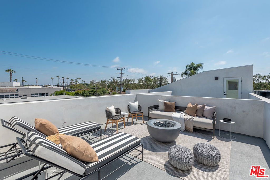 4095 Sawtelle Boulevard - Photo 37