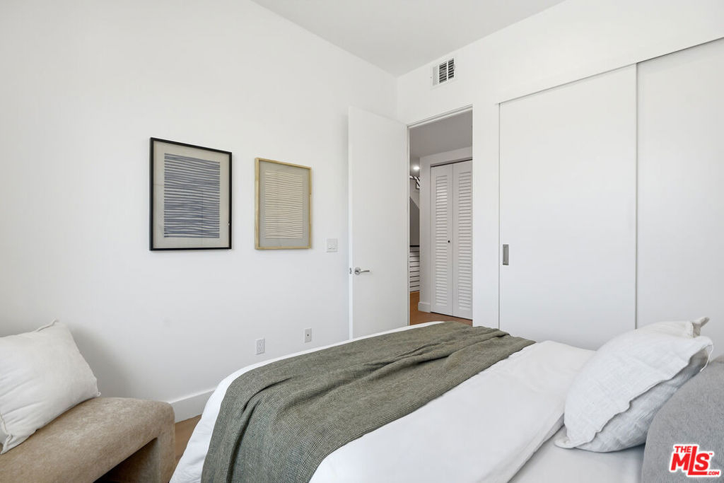 4095 Sawtelle Boulevard - Photo 33