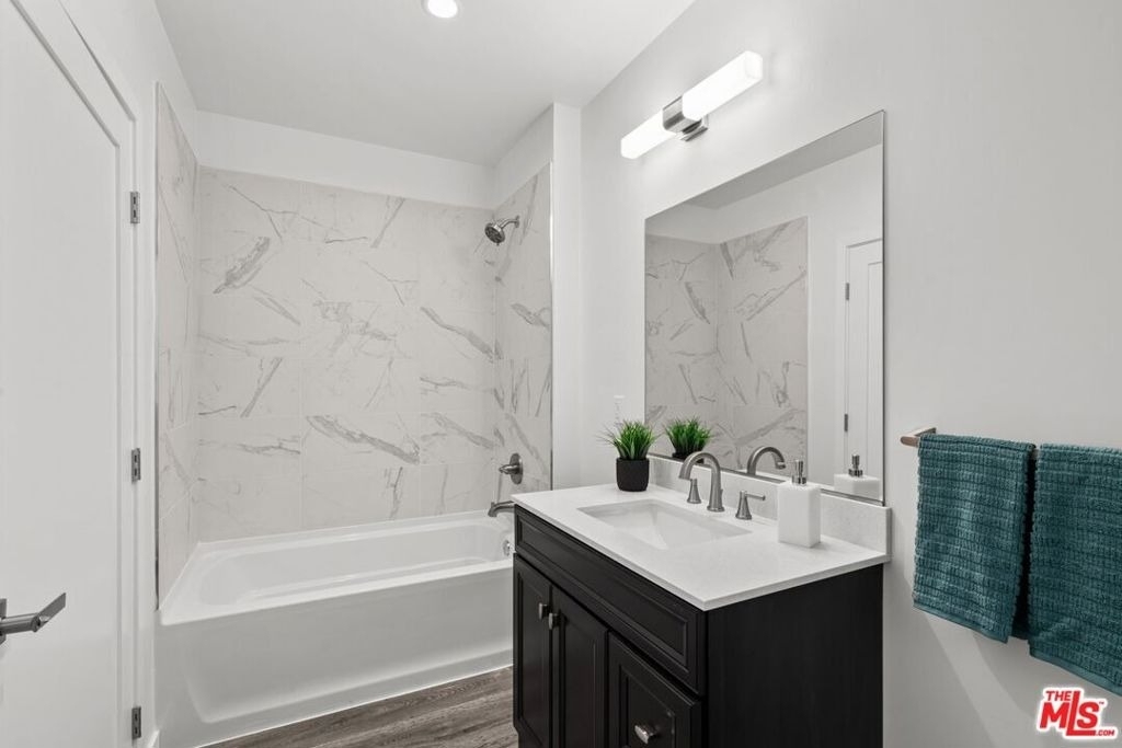 5114 Cahuenga Boulevard - Photo 15