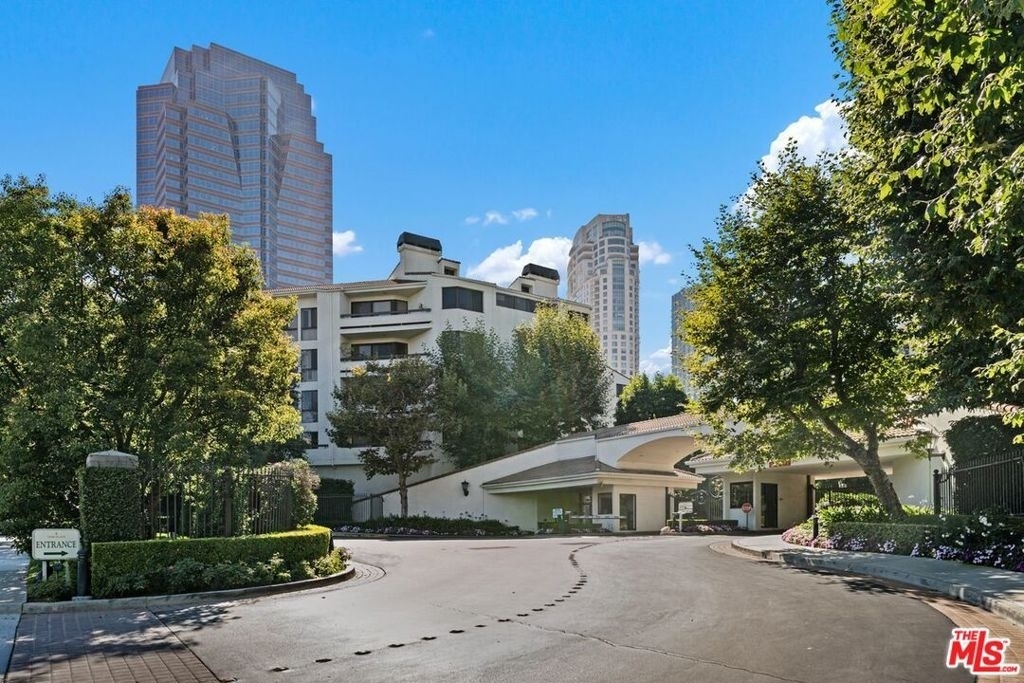2132 Century Park Lane - Photo 1
