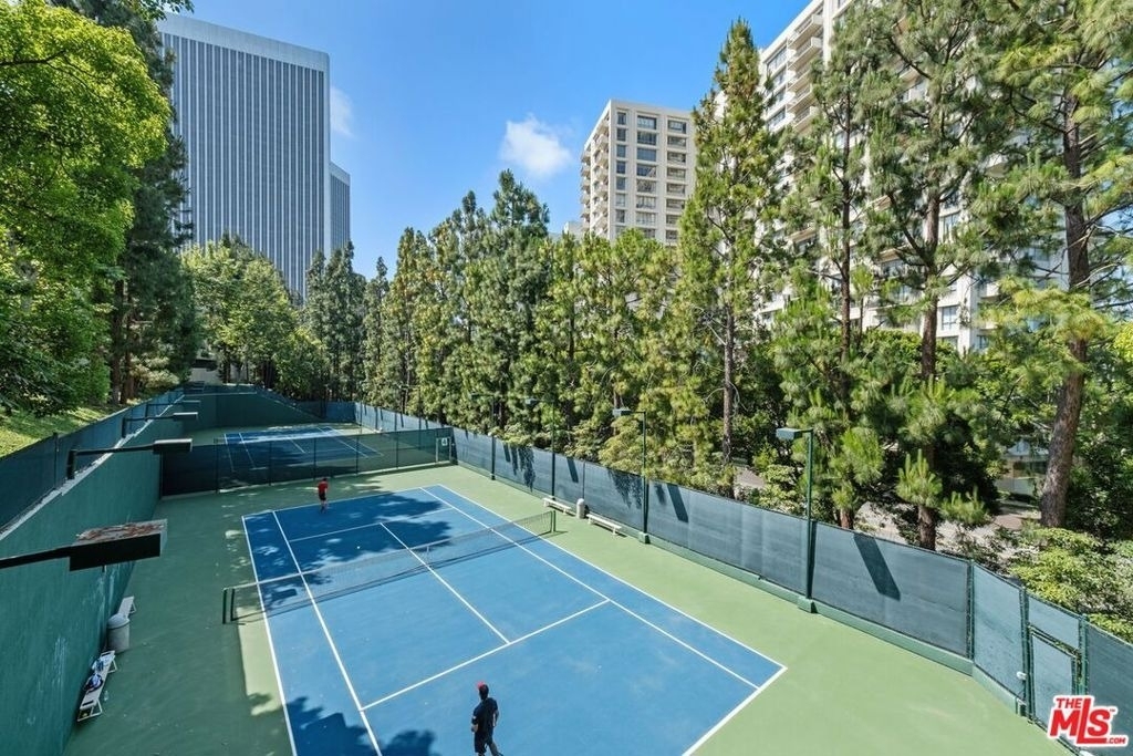 2132 Century Park Lane - Photo 44