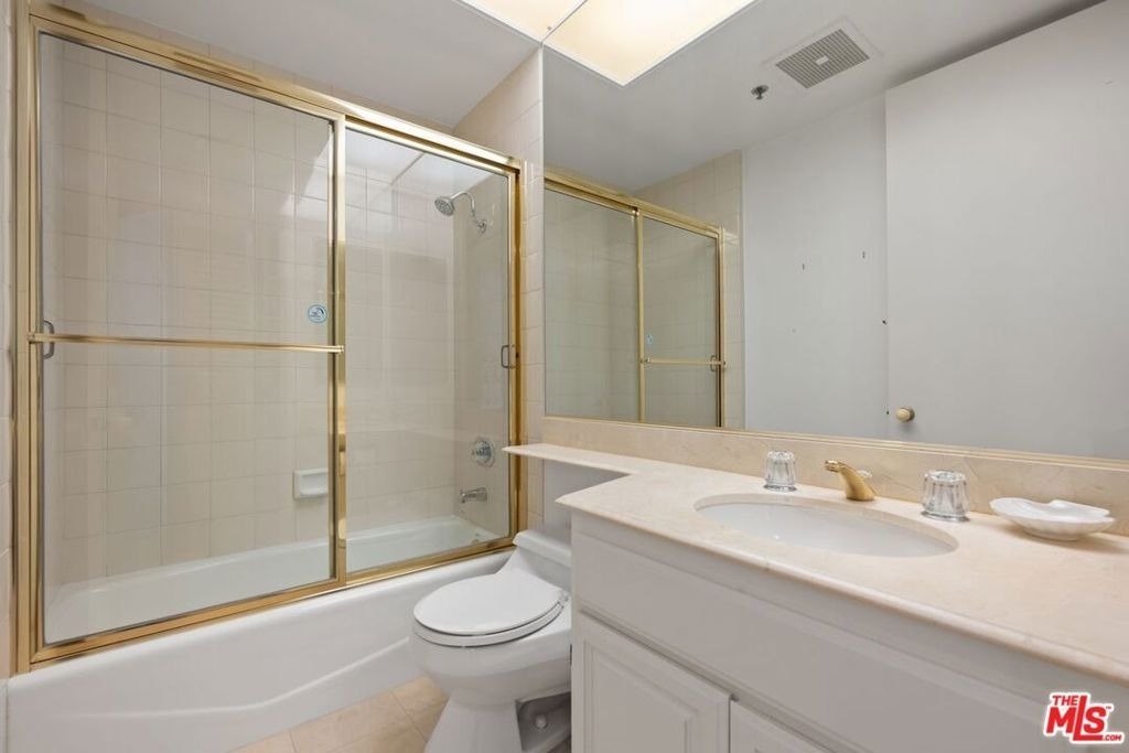 2132 Century Park Lane - Photo 33