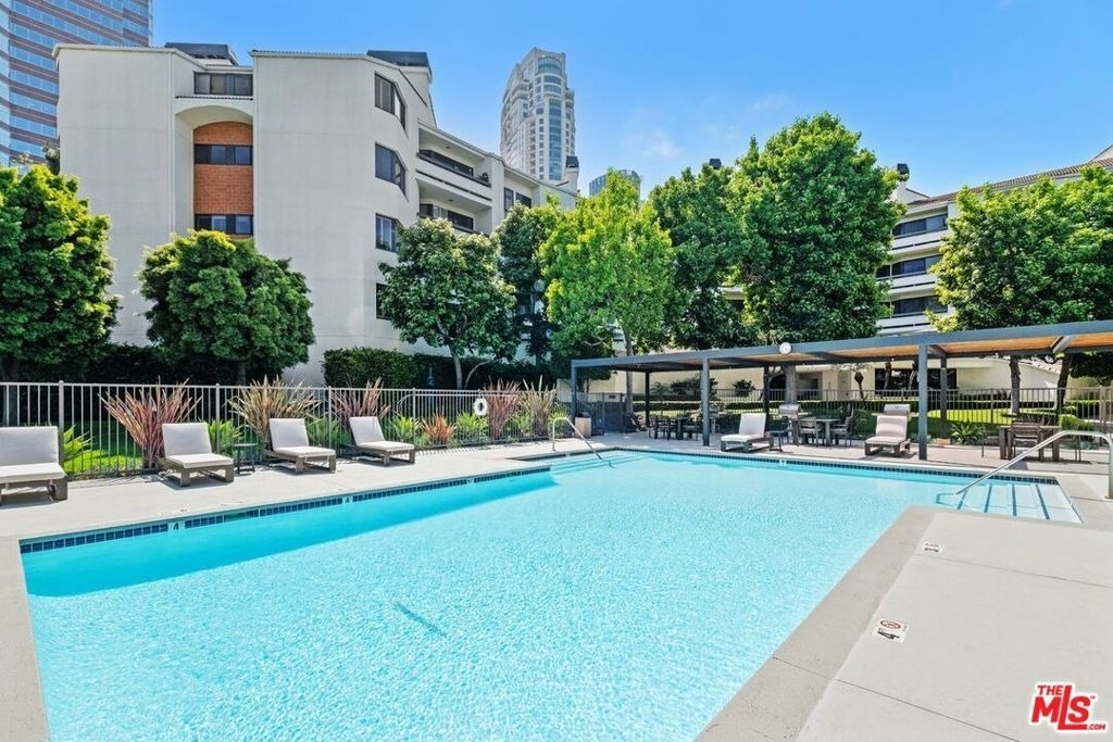 2132 Century Park Lane - Photo 43