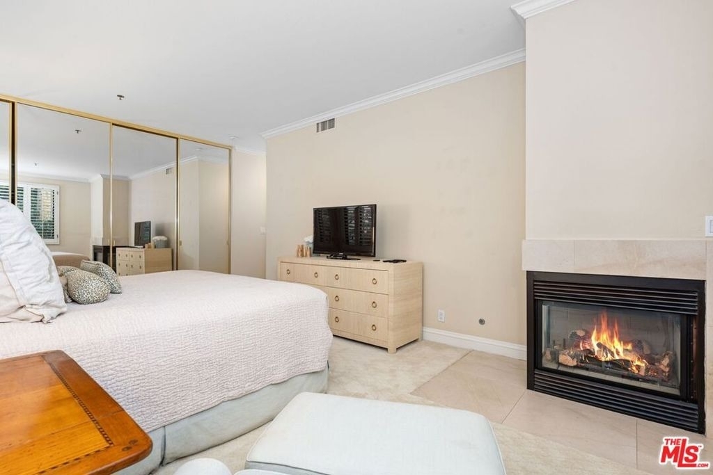 2132 Century Park Lane - Photo 28