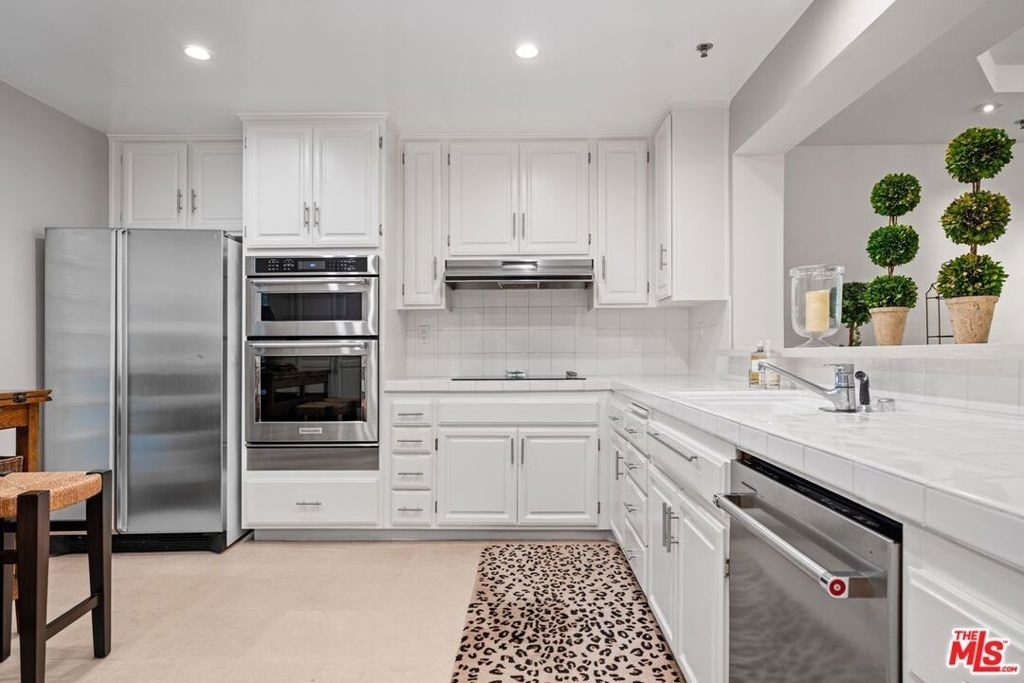 2132 Century Park Lane - Photo 4
