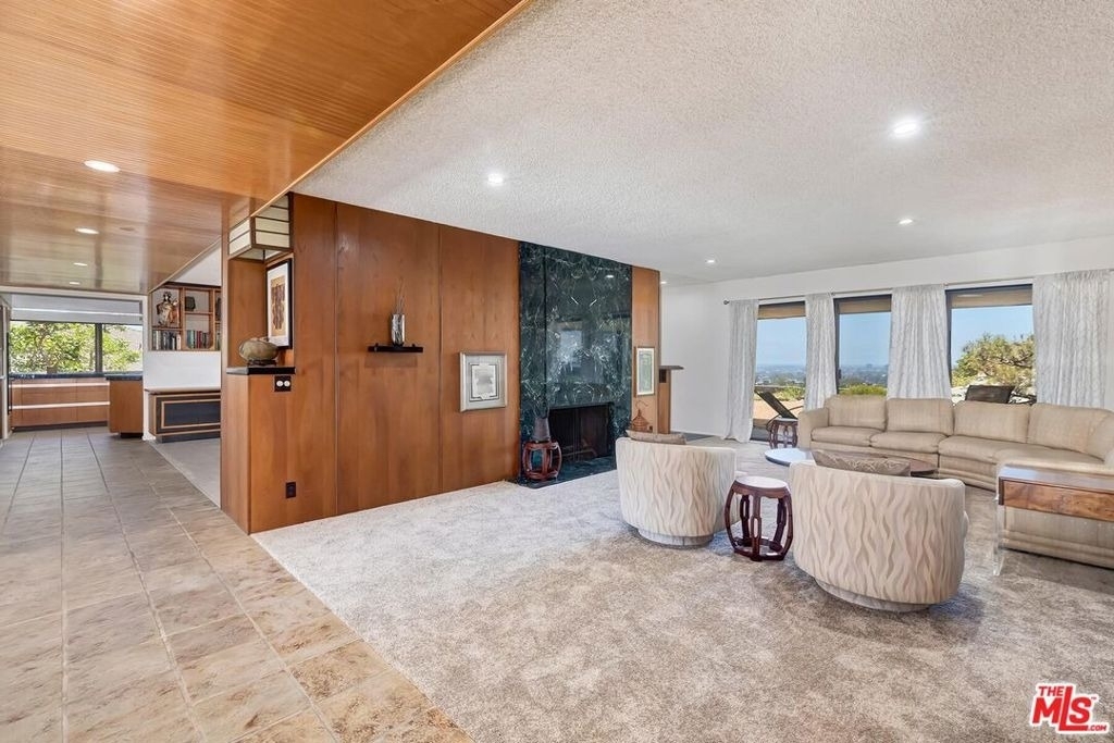 5311 Shenandoah Avenue - Photo 2