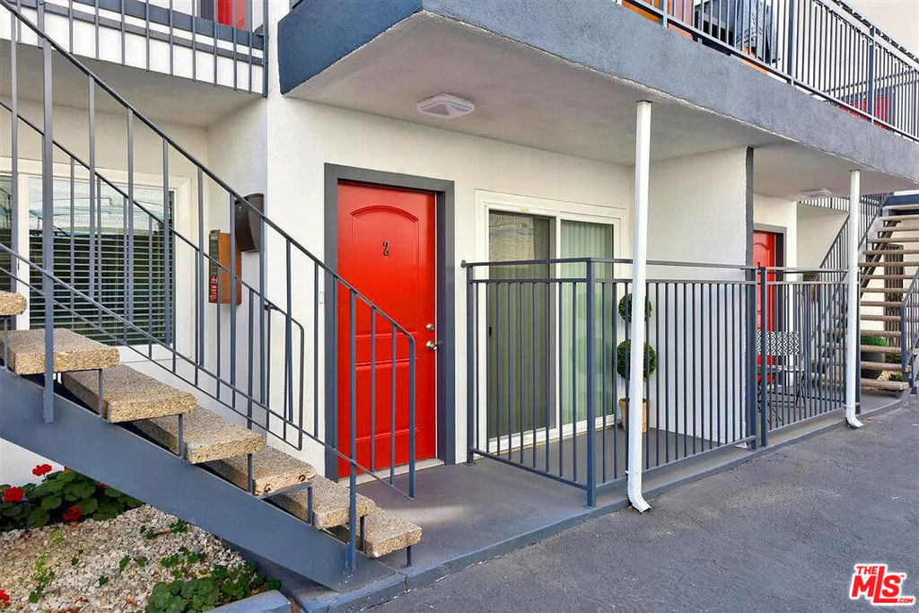 5529 Bonner Avenue - Photo 8