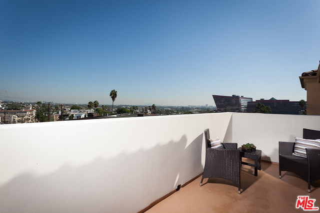 851 N San Vicente Boulevard - Photo 15