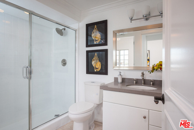 851 N San Vicente Boulevard - Photo 13