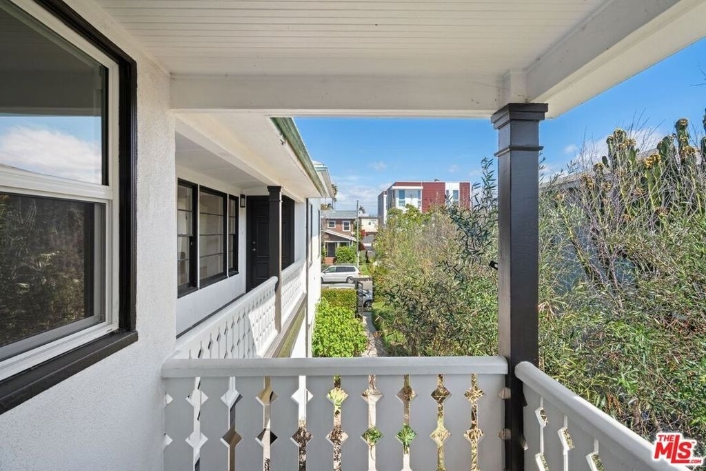 4526 St Elmo Drive - Photo 16