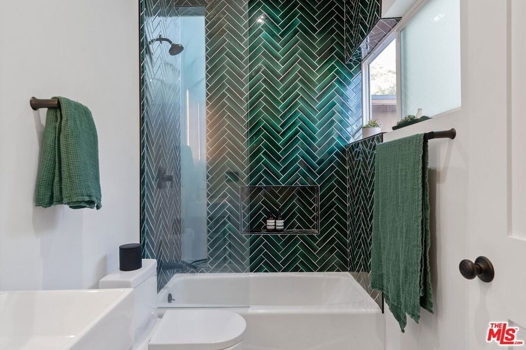 7507 1/2 Lexington Avenue - Photo 10
