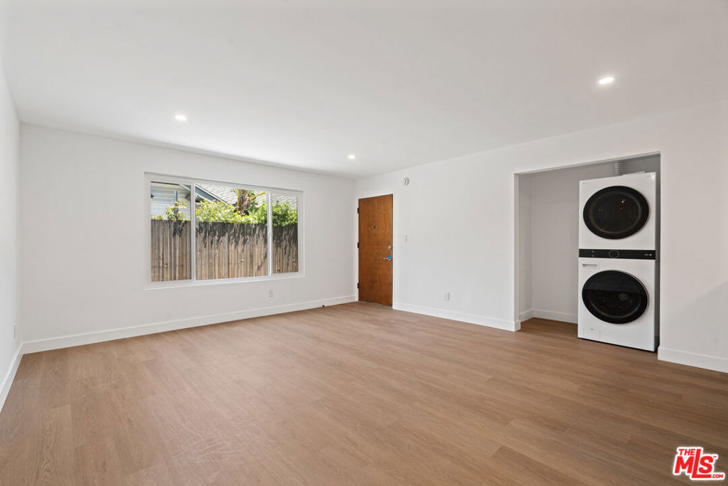 4442 Kingswell Avenue - Photo 8