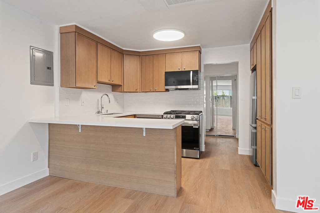 4442 Kingswell Avenue - Photo 9