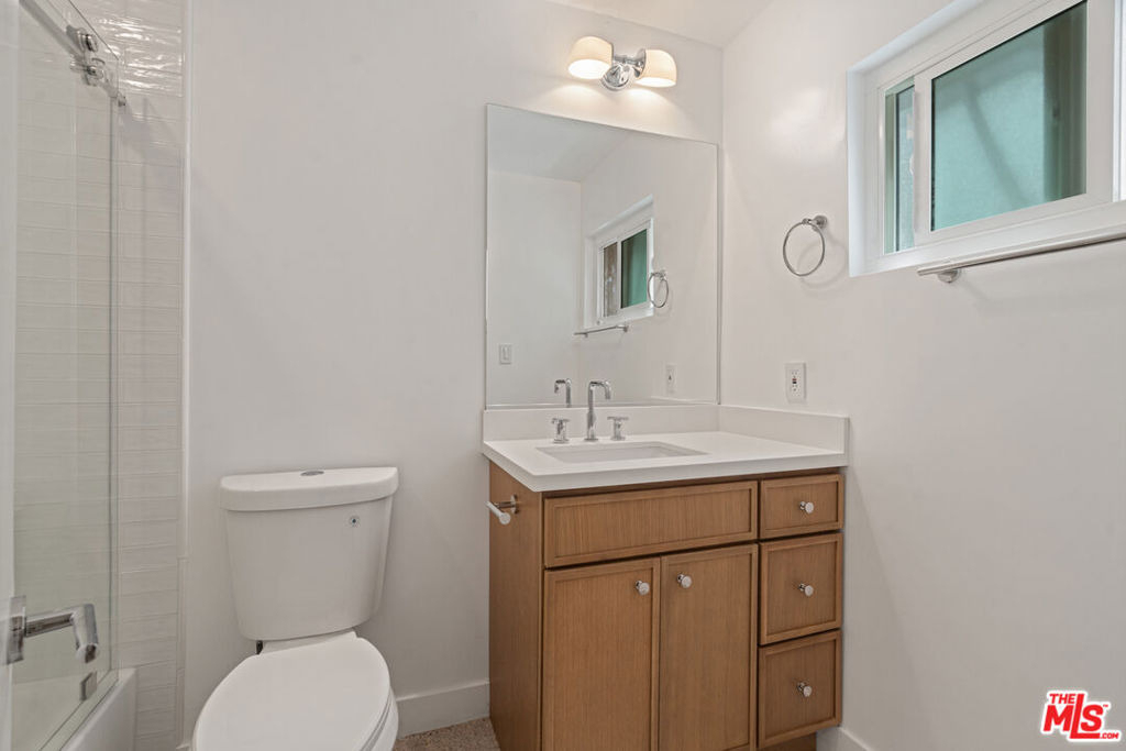 4442 Kingswell Avenue - Photo 12