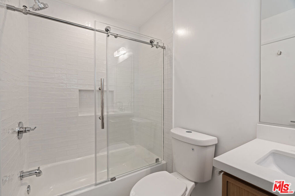 4442 Kingswell Avenue - Photo 13