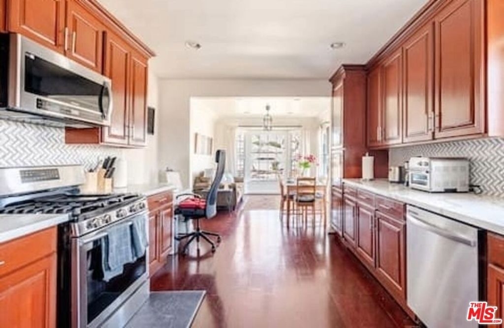 2900 W 80th Street - Photo 8