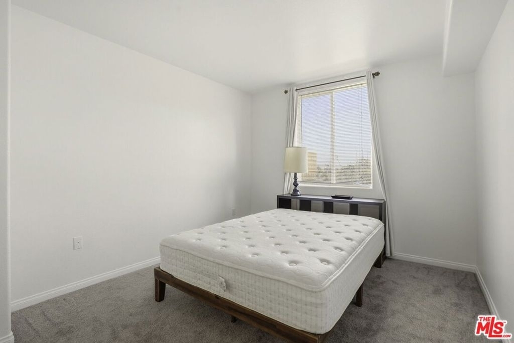 3740 Santa Rosalia Drive - Photo 11