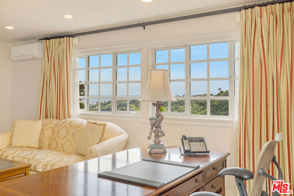 1922 Bel Air Road - Photo 26