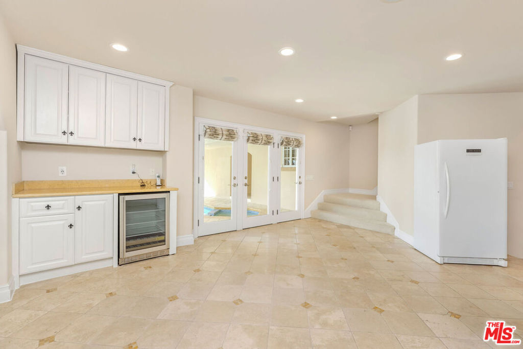 1922 Bel Air Road - Photo 31