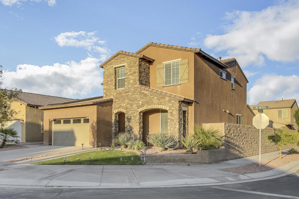 42760 Incantata Place - Photo 4