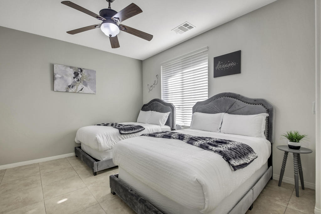 42760 Incantata Place - Photo 30
